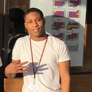 Meet your Posher, Lëstër